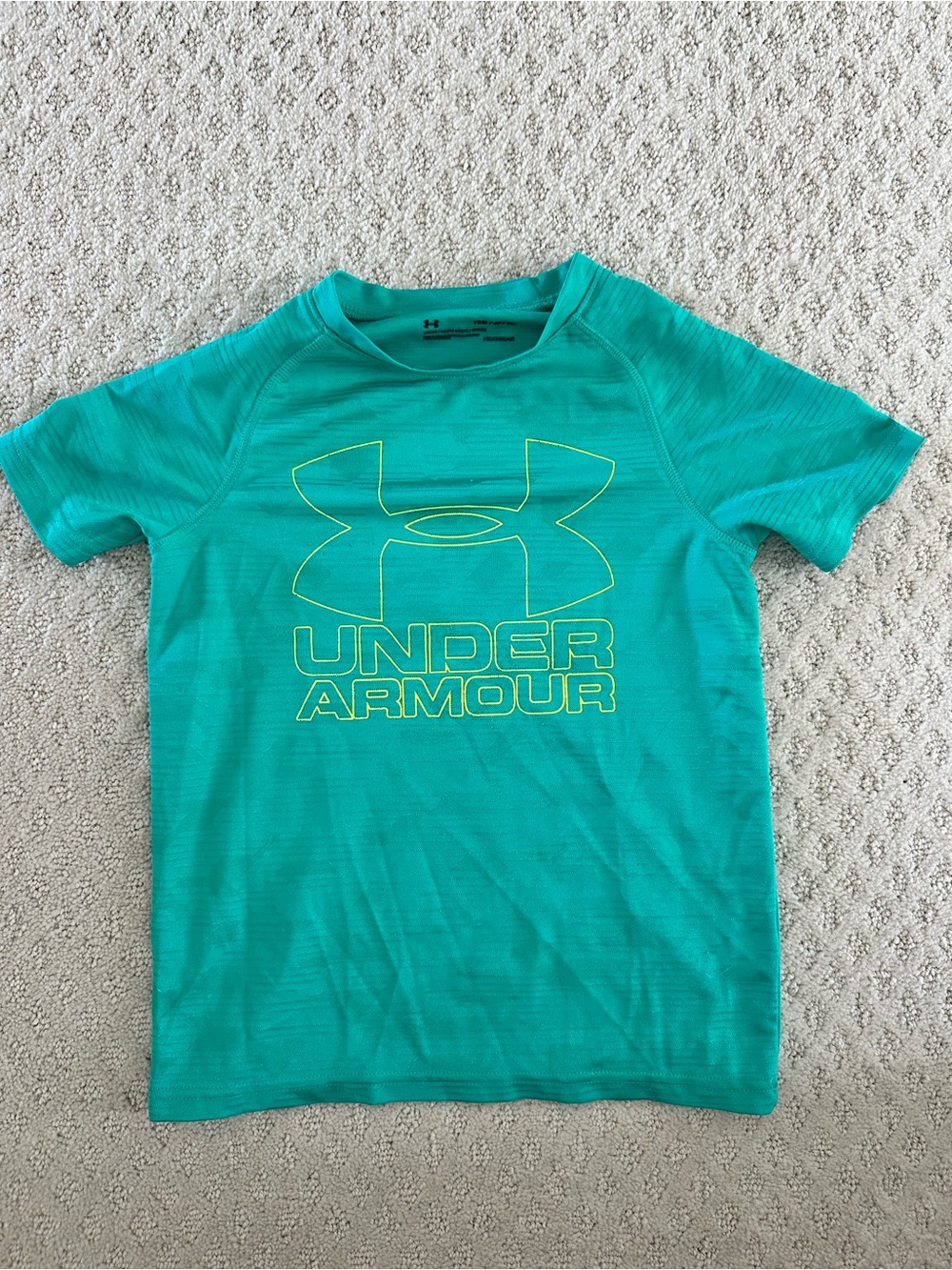 Under Armour Boys HeatGear Graphic Performance Shirt YSM Green Teal Short Sleeve